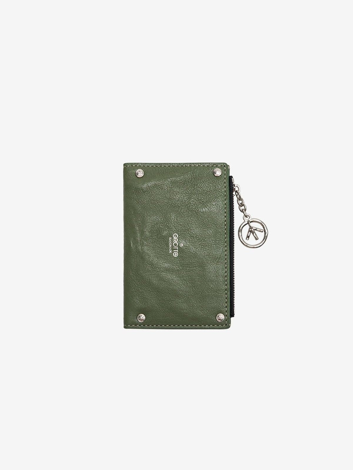 Grotto Vegetable Tanned Sheepskin Card Holder in Olive