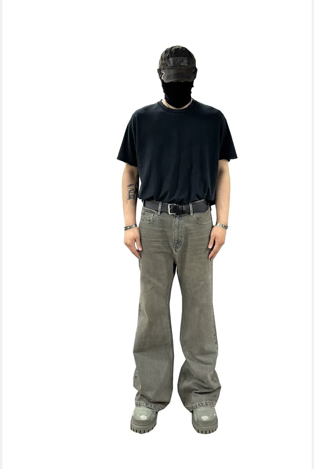 UNKNOWNWORLD Washed Mud Dye Flared Jeans in Gray - On Model