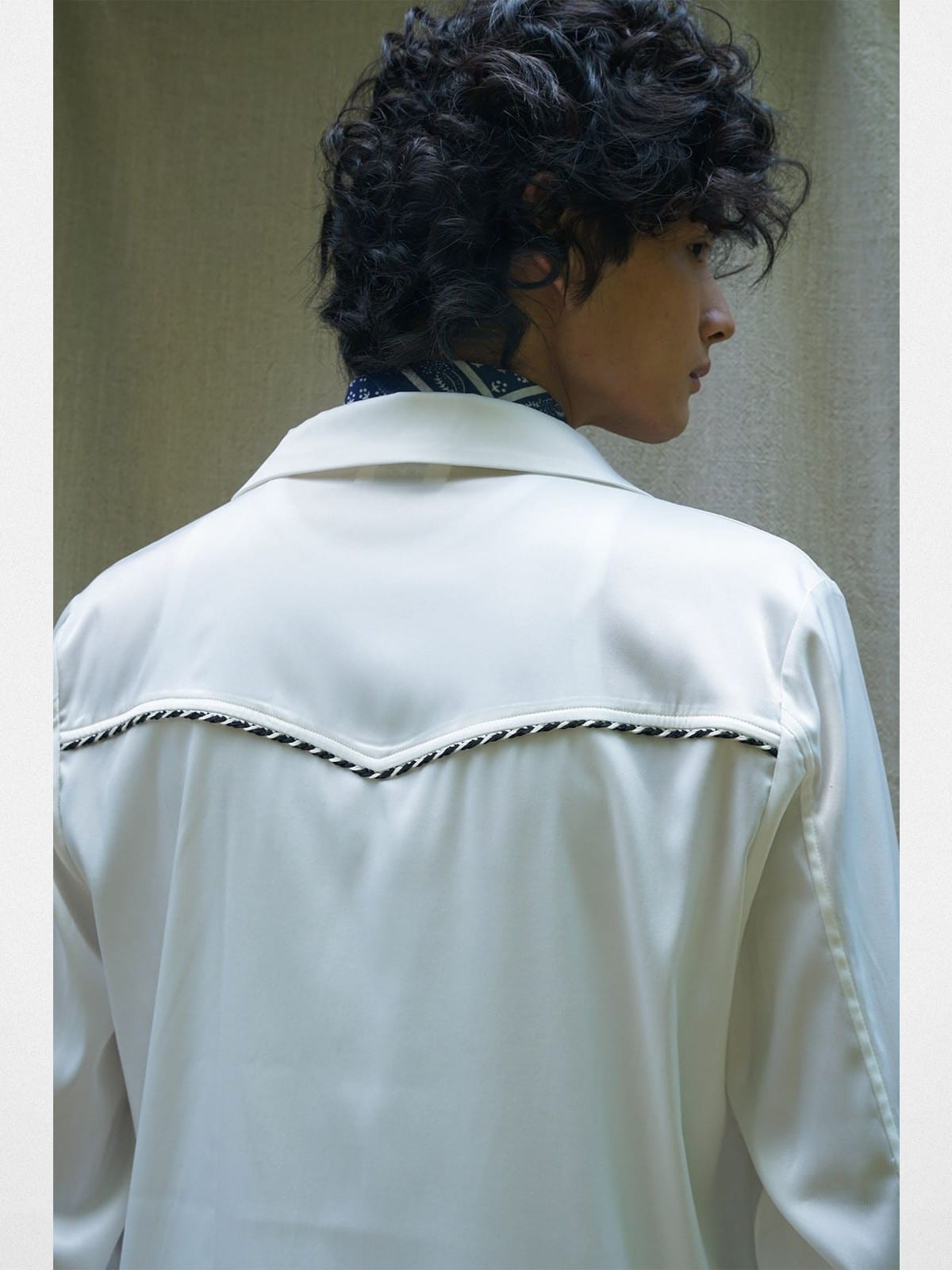 Retro21 Western Fringe Shirt Jacket in White - On Model