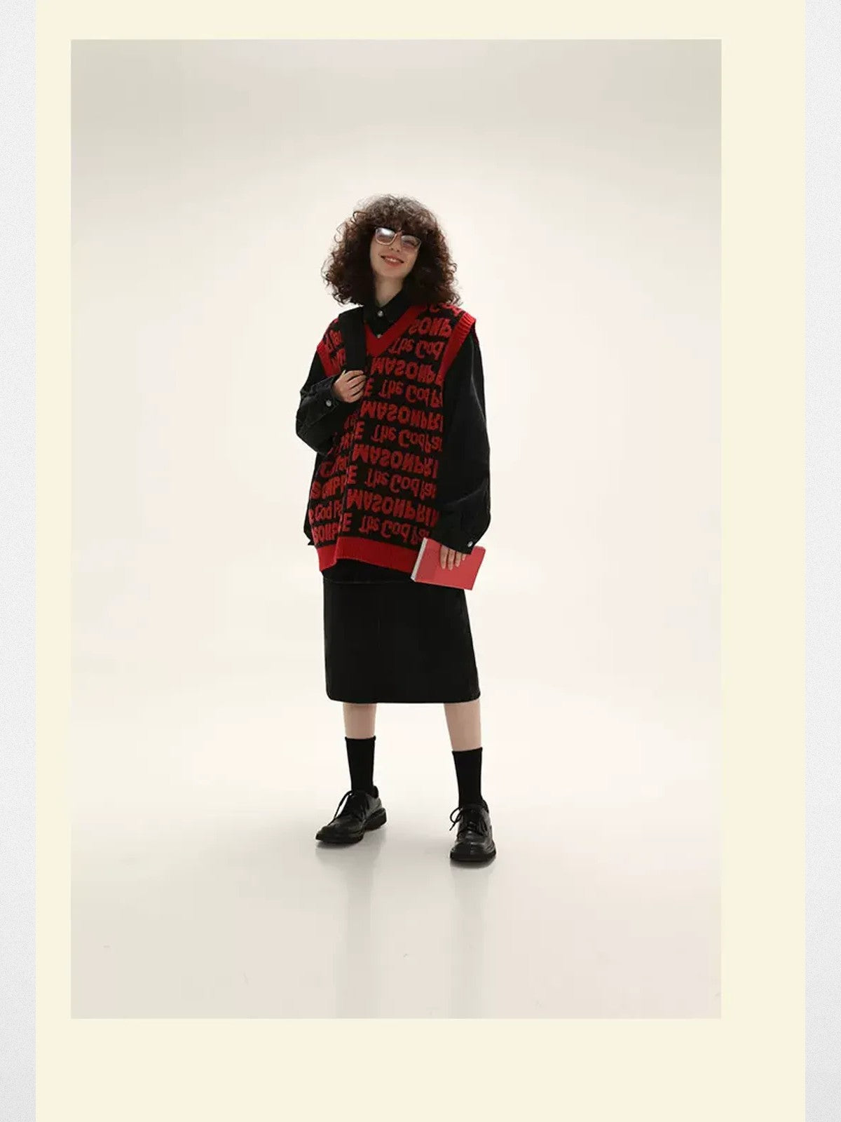 MASONPRINCE Embossed Pattern Wool Blend Vest in Green