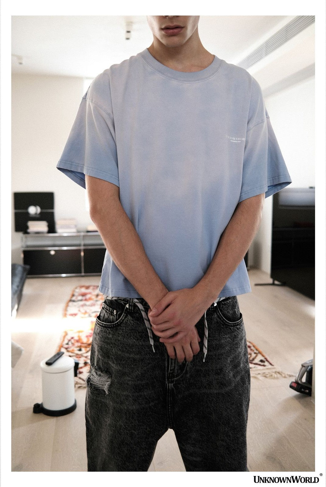 UNKNOWNWORLD Small Logo Cotton T Shirt in White