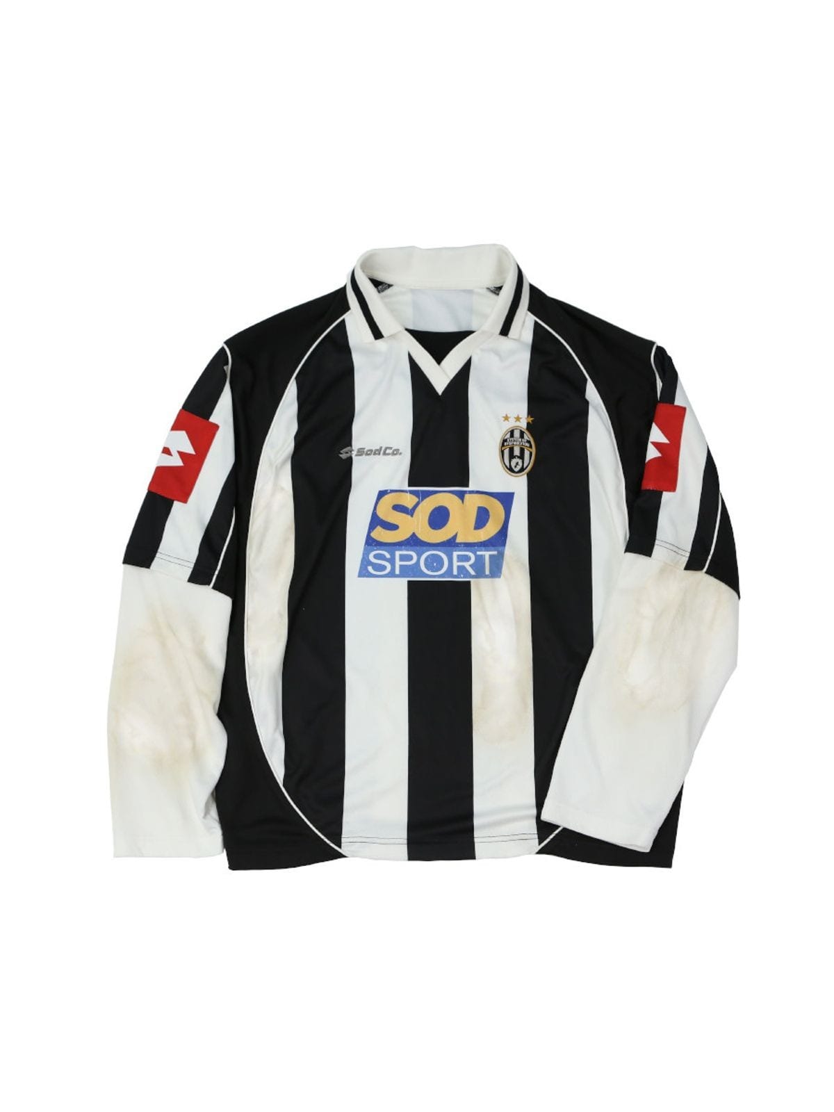 Sod Distressed Sadeventus Jersey in Black