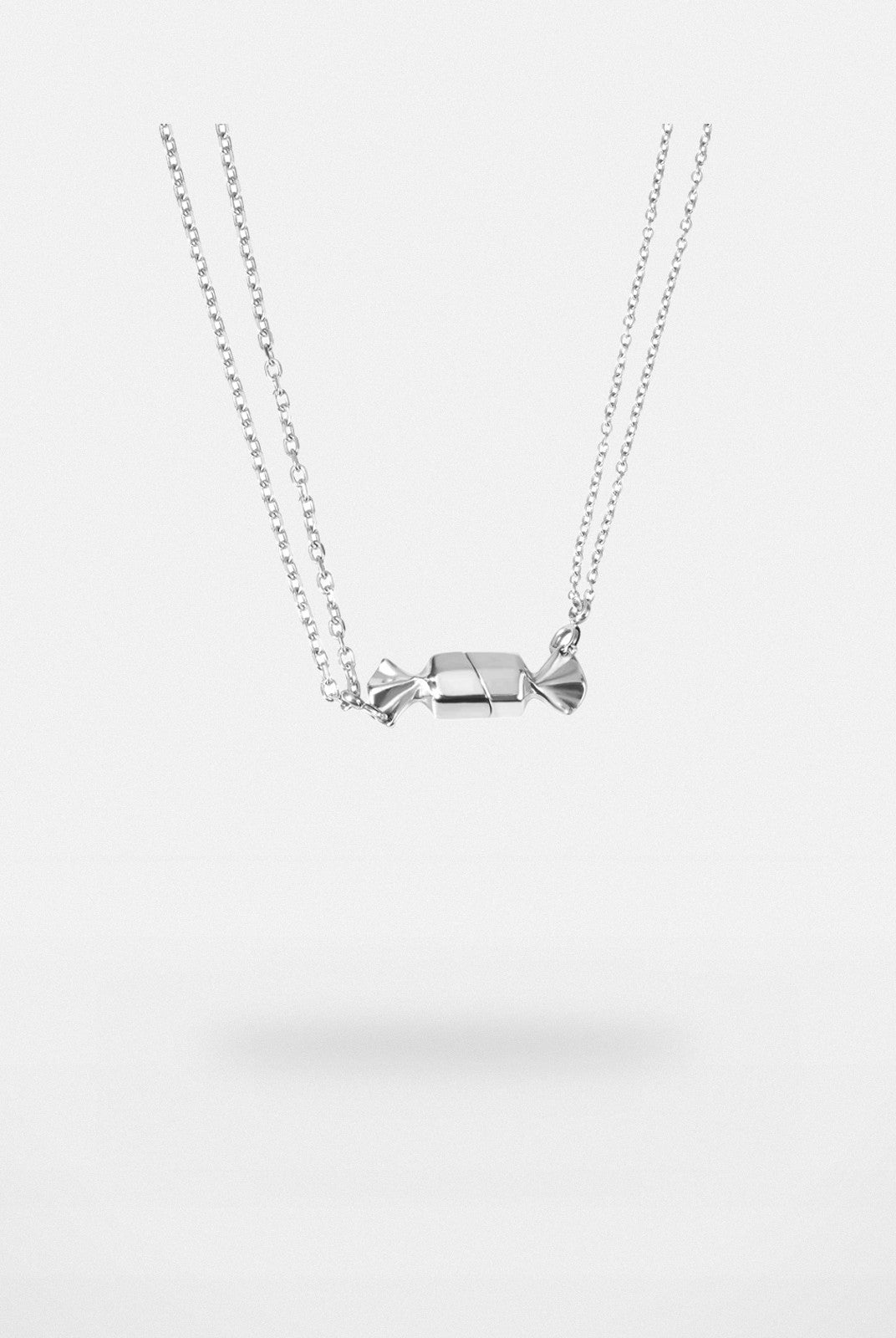 BLACKHEAD Magnetic Candy Pendant Necklace in Gold