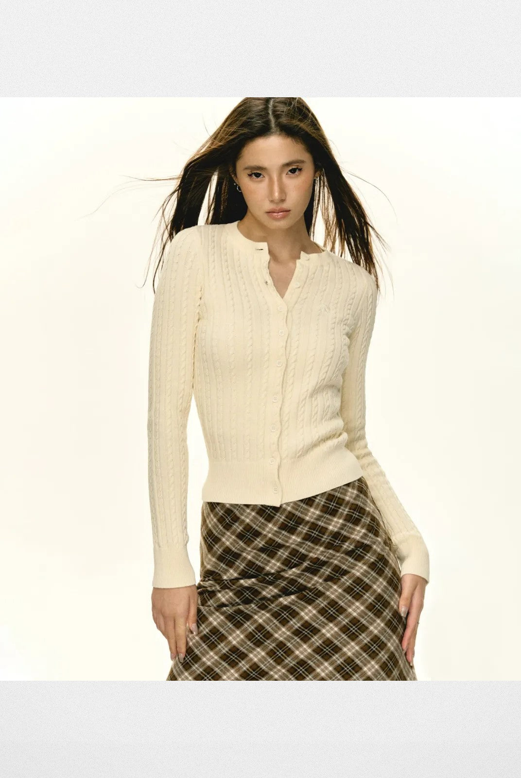 ARISEISM Slim Cable Knit Cardigan in Gray