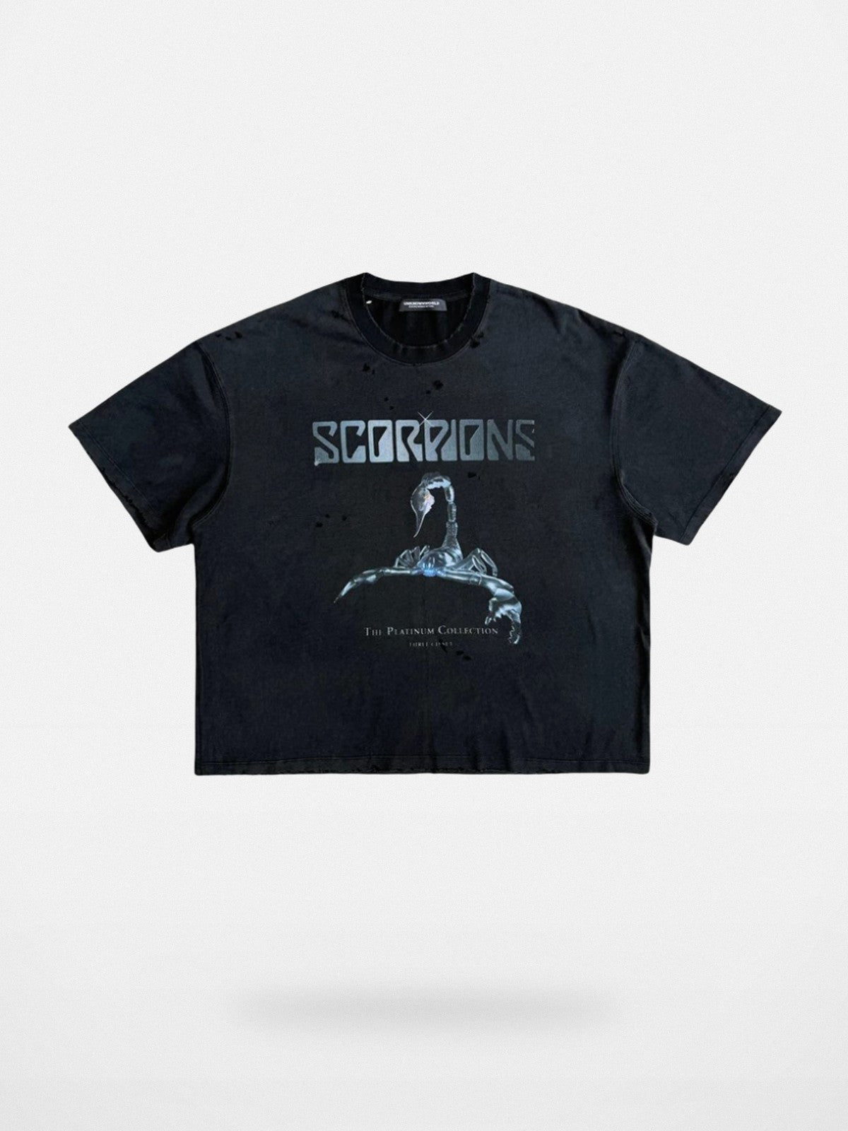 UNKNOWNWORLD Distressed Metallic Scorpio Tee in Black