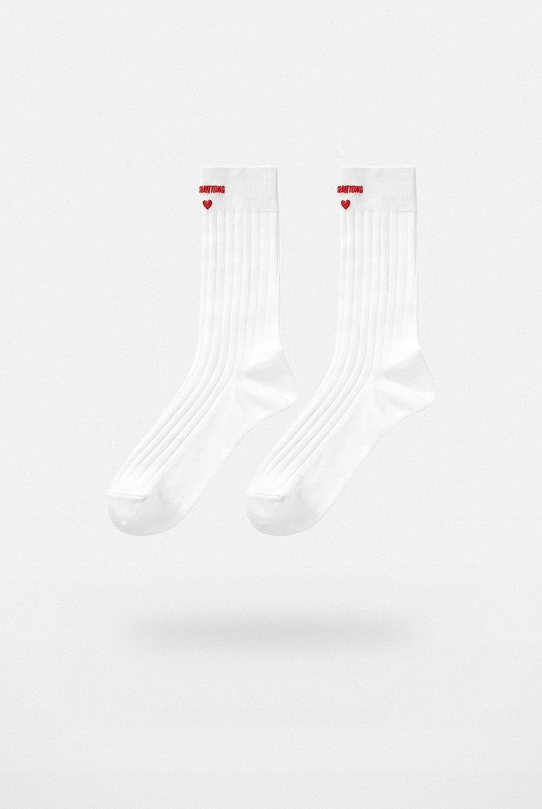 SHUSHUTONG Heart Logo Ribbed Knee High Socks in White