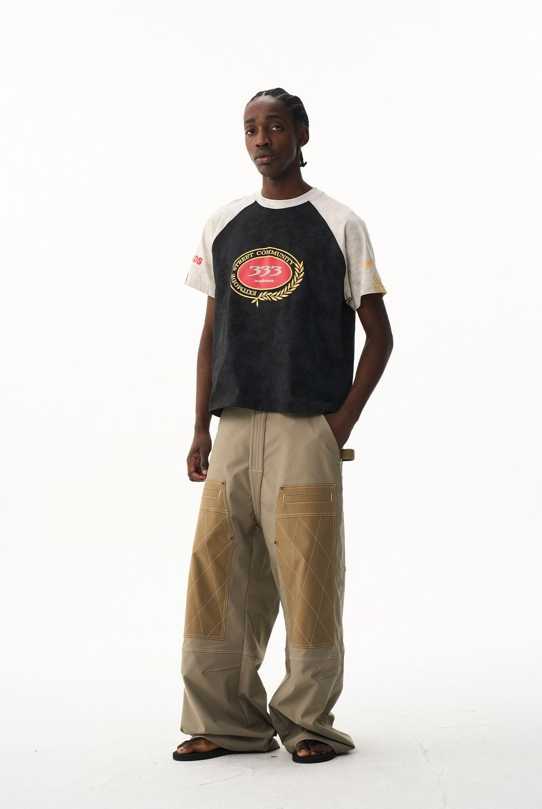 BLINDNOPLAN Contrast Raglan Graphic T Shirt in Black - On Model