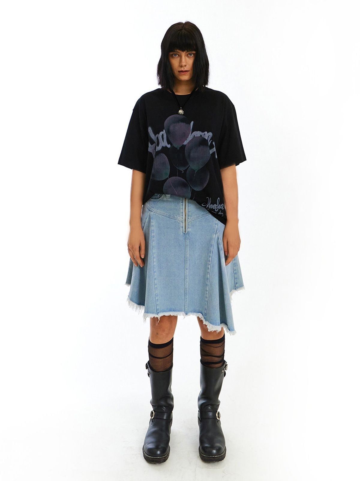 NeverSeez Retro Balloon Print Cotton T Shirt in Black - On Female Model