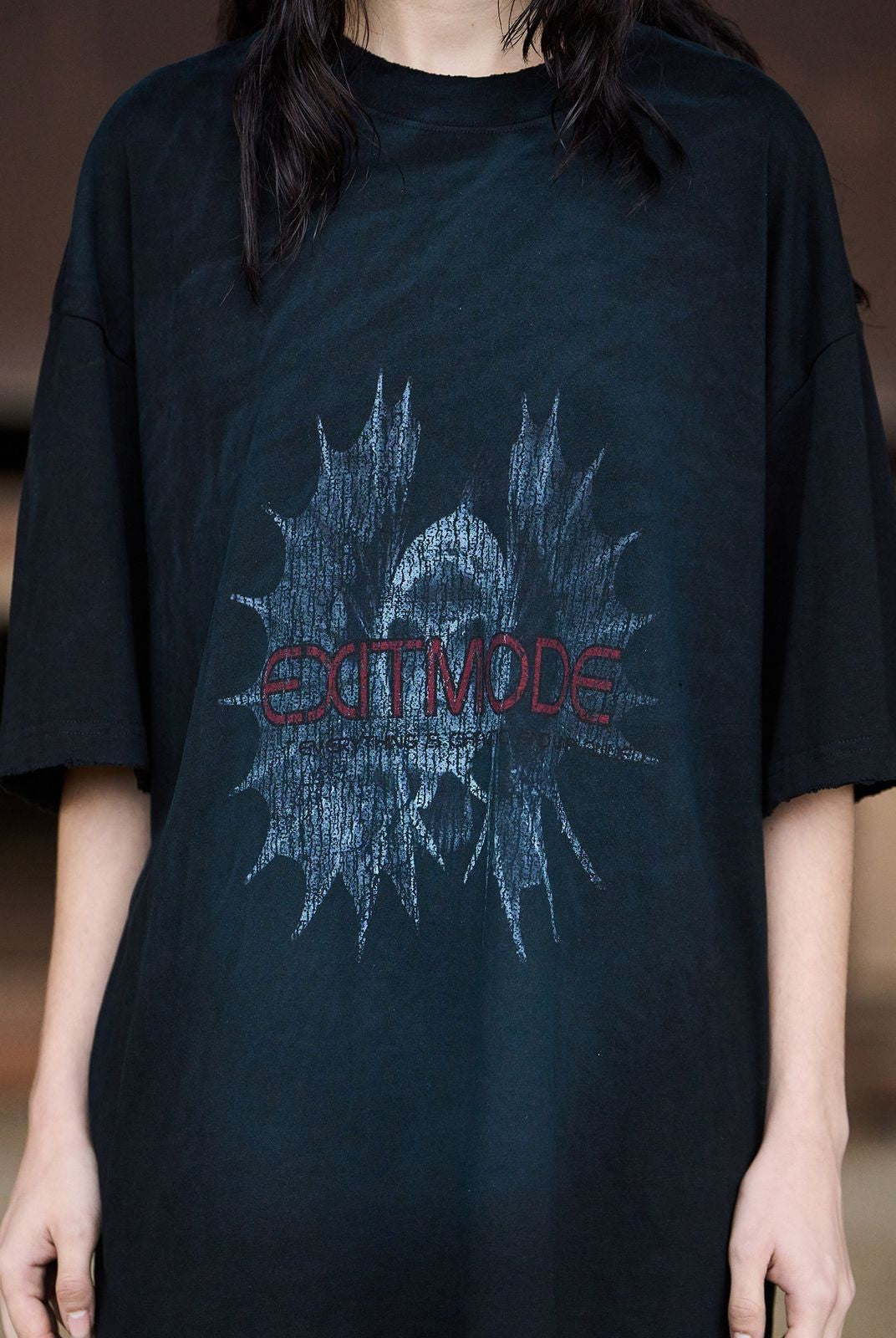 BLINDNOPLAN Washed Distressed Crackle Print Tee in Black - On Model