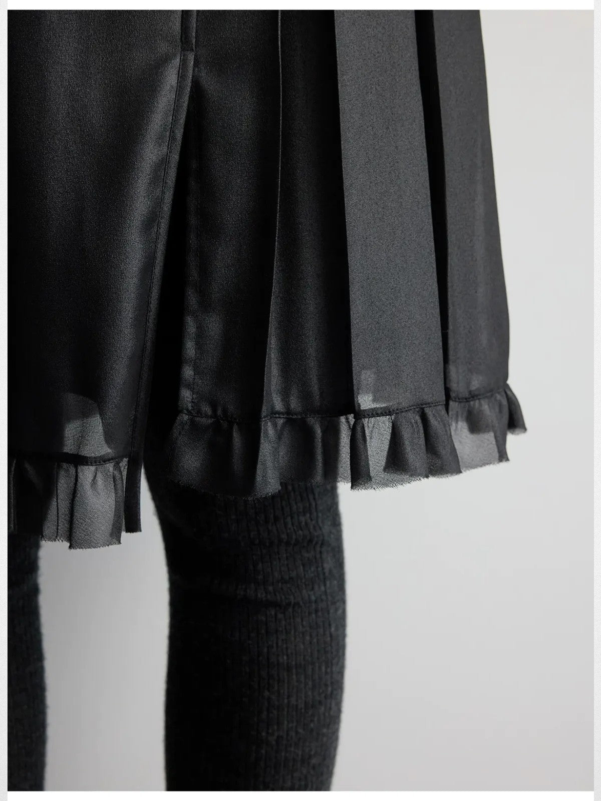 RandomPiece Irregular Pleated Ruffle Skirt in Black