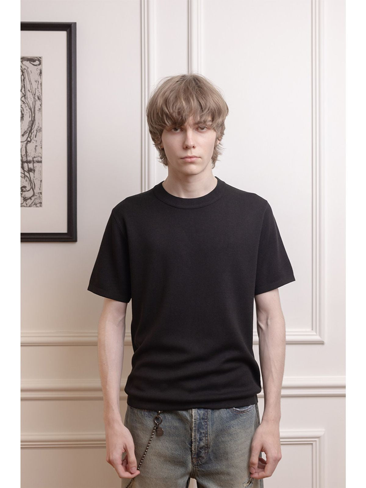 Roolrren Homme Tencel Silk Blend T Shirt in Black - On Model