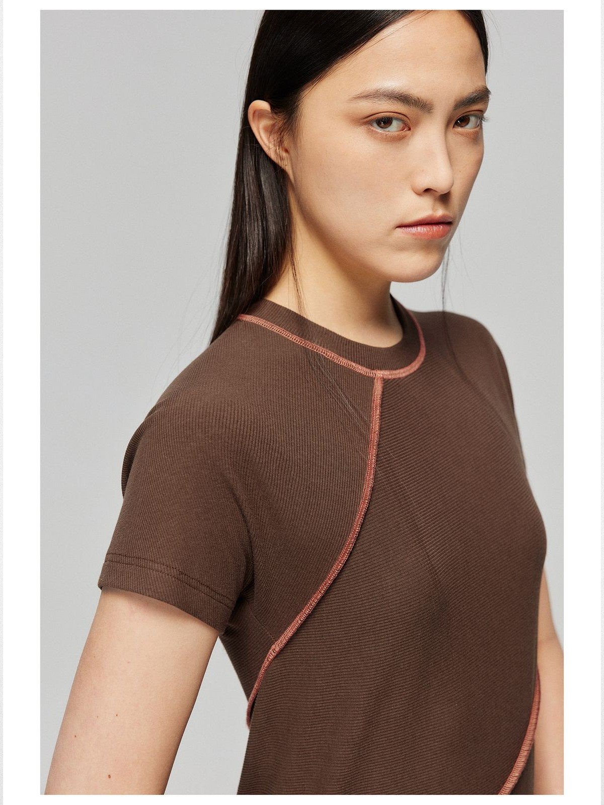 Simple Project Spiral Contrast Stitch Ribbed Tee in Brown - On Model