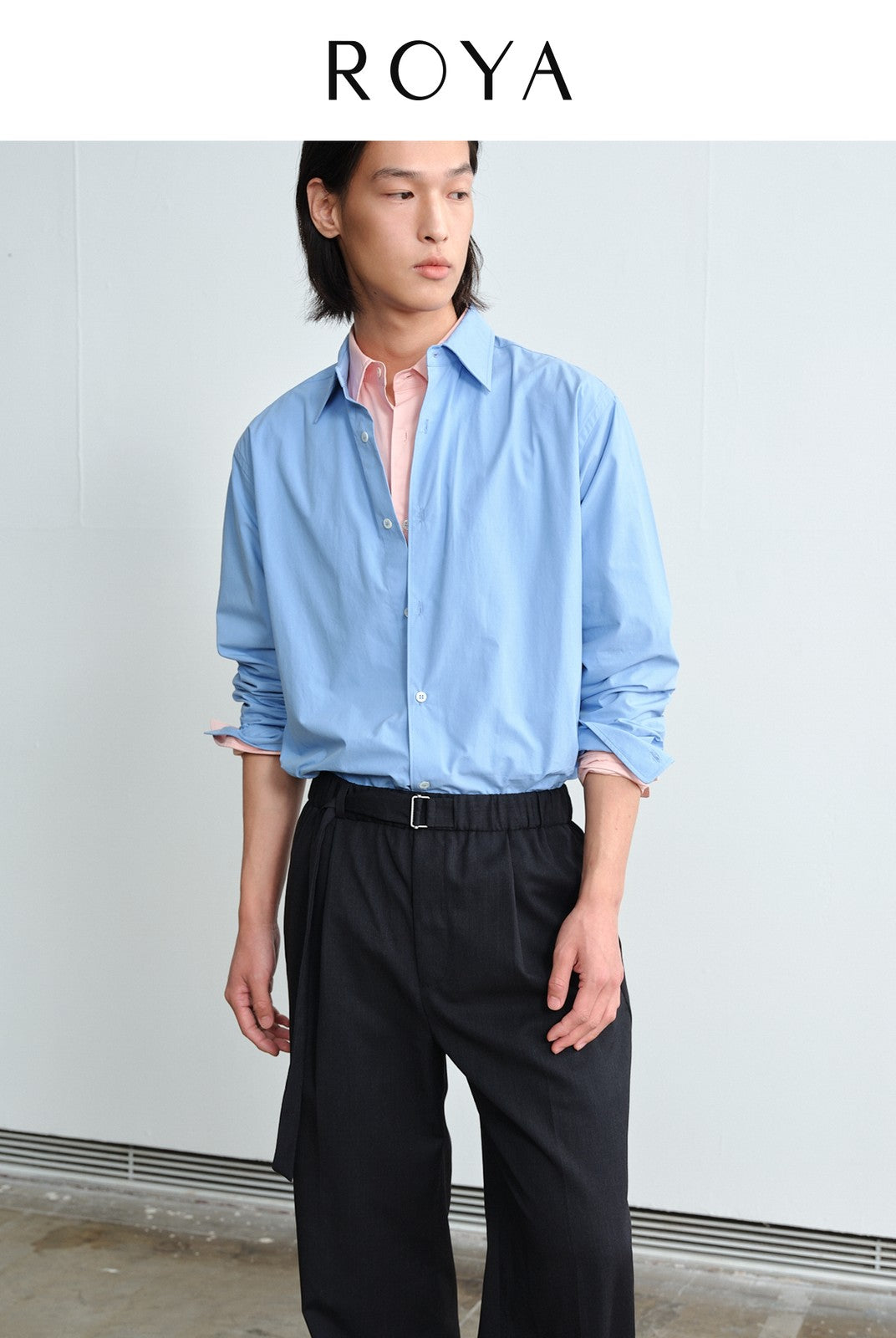 ROYA Long Staple Cotton Poplin Shirt in Sky Blue - On Model