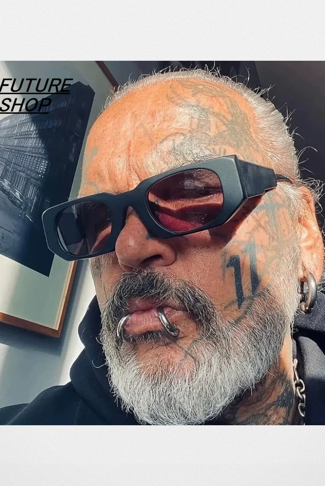 FUTURE UPDATE Chunky Rectangular Sunglasses in Black