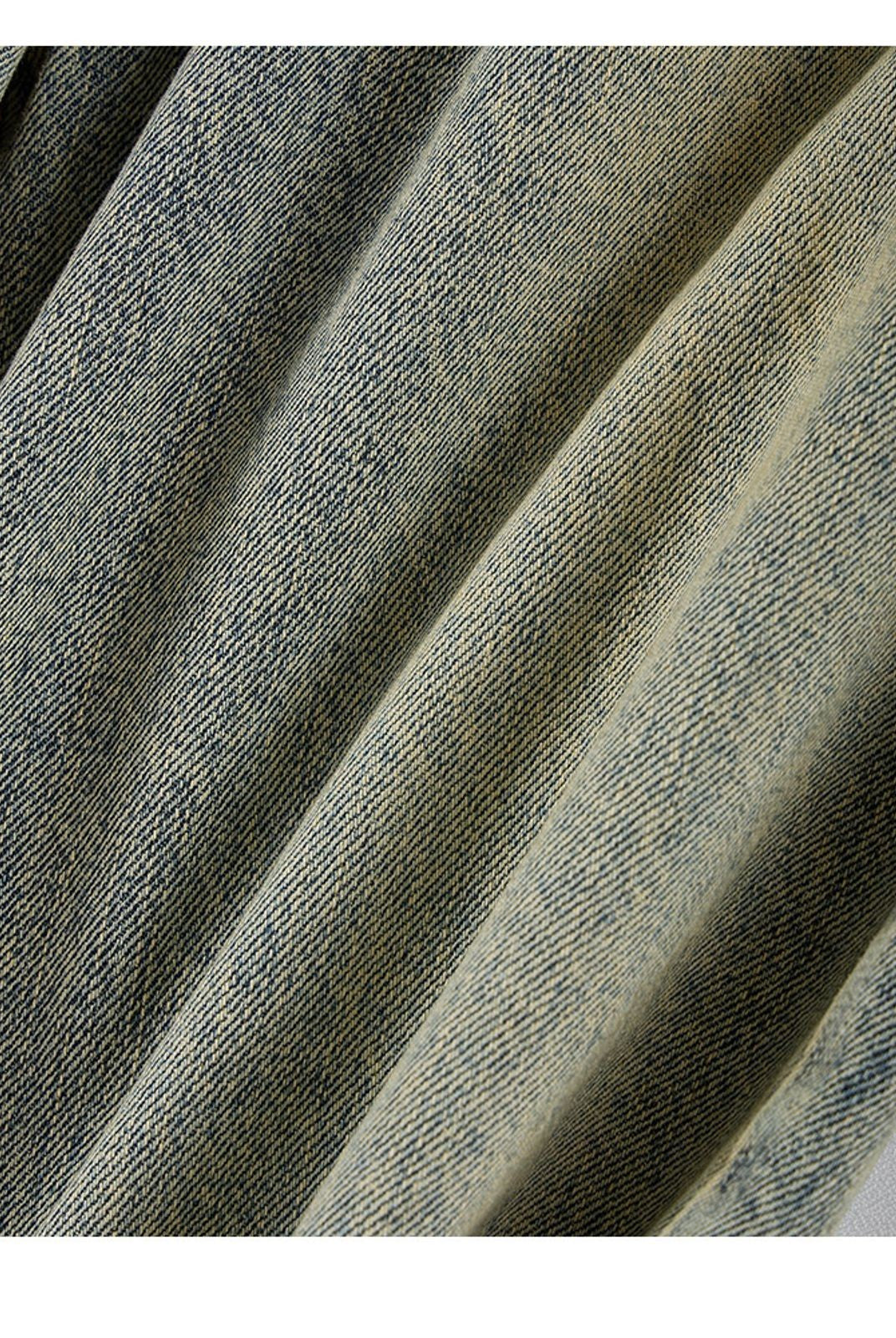 ACSENSE STUDIO Curved Seam Dirty Wash Jeans in Denim - Detail