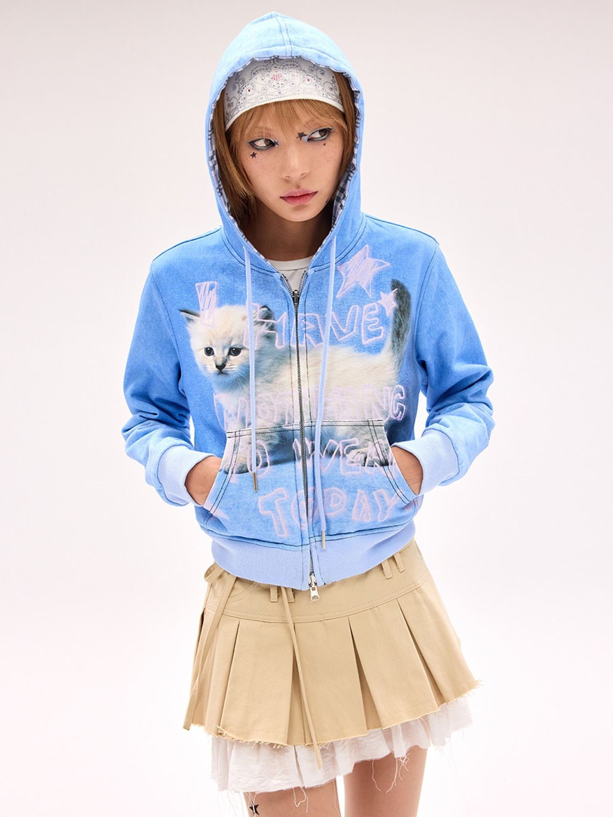 CFIERCE Reversible Cat Graphic Hoodie in Blue - On Female Model
