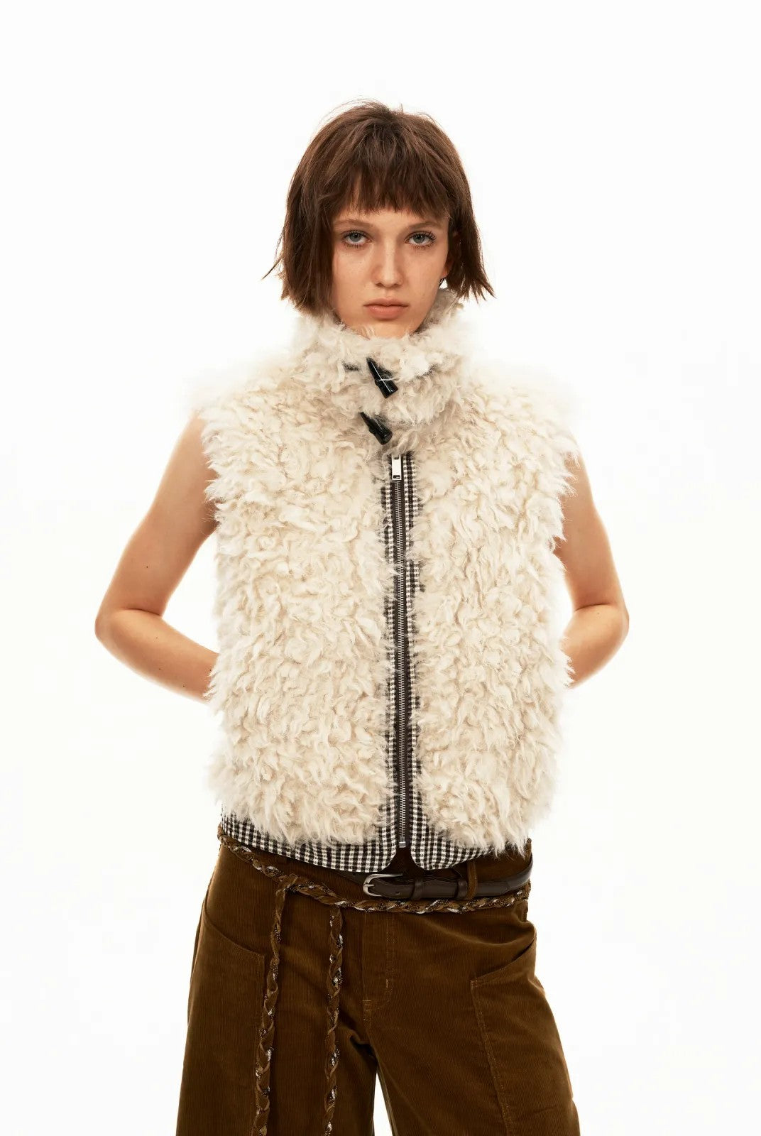 PUKI Reversible Sherpa Plaid Vest in Cream - On Model