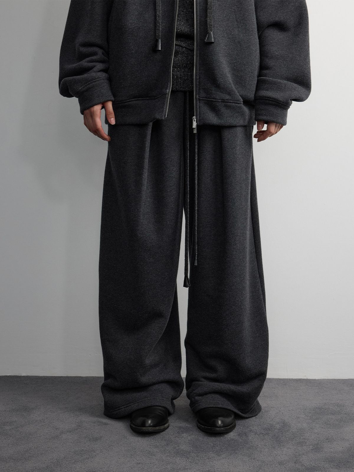 RandomPiece Wool Blend Wide Leg Sweatpants in Gray - On Model