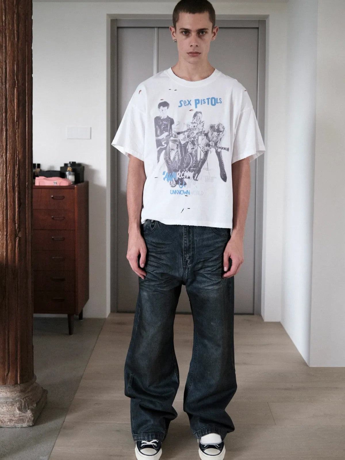 UNKNOWNWORLD Oil Stain Mud Dye Straight Jeans in Blue - On Model