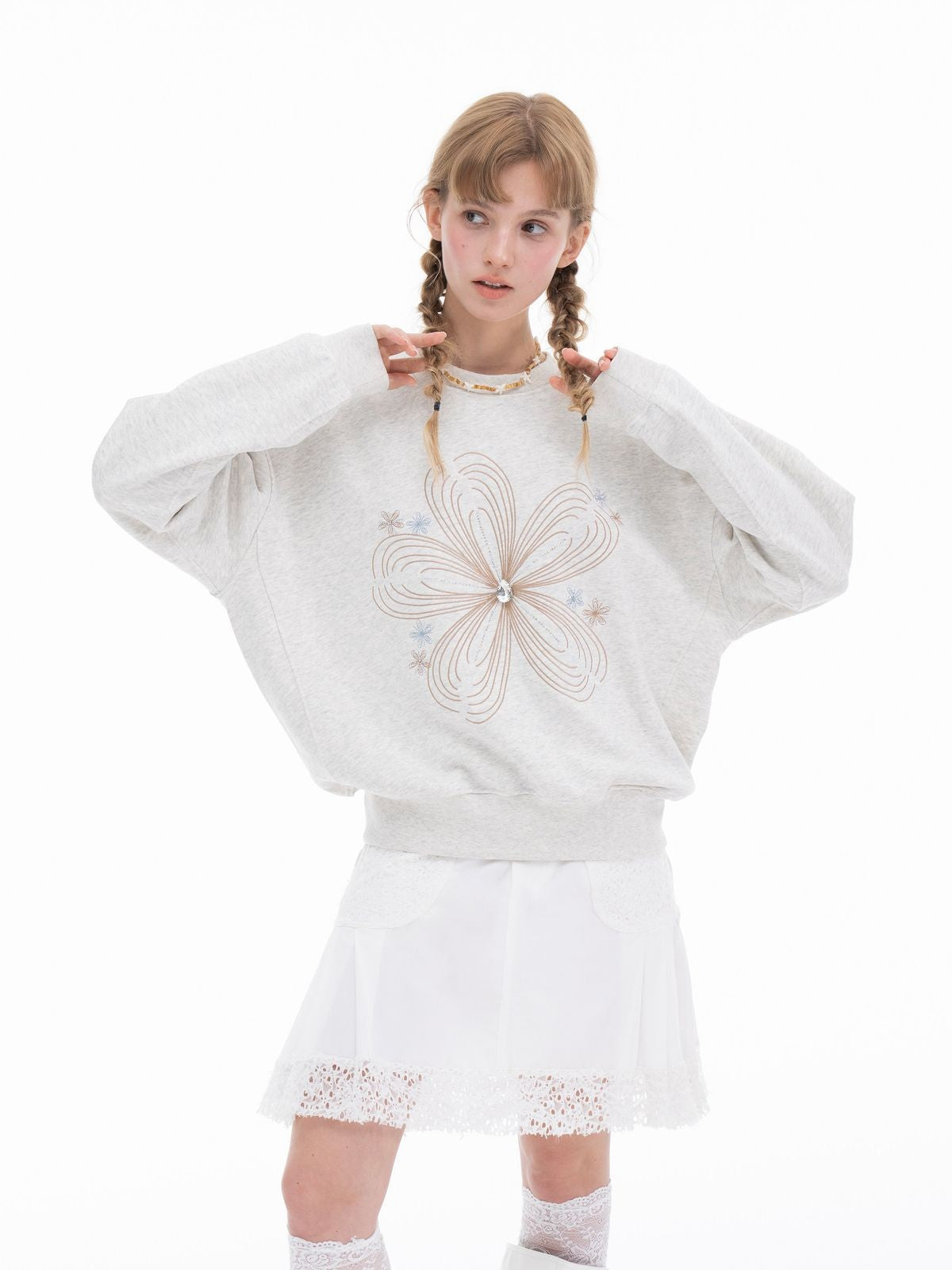 THELIGHT OFFICIAL Heavyweight Floral Rhinestone Sweatshirt in Gray - On Model