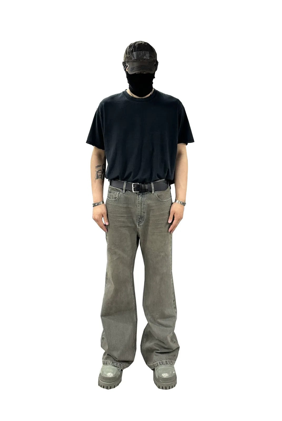 UNKNOWNWORLD Washed Mud Dye Flared Jeans in Gray - On Model