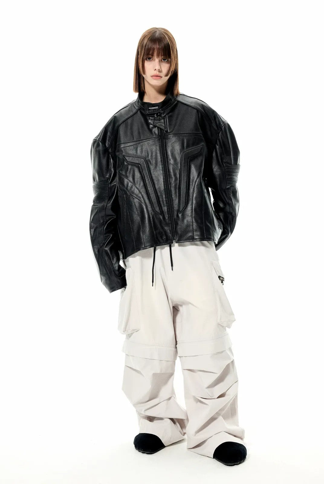 UNKNOWNWORLD Detachable Wide Leg Cargo Pants in Gray - On Model