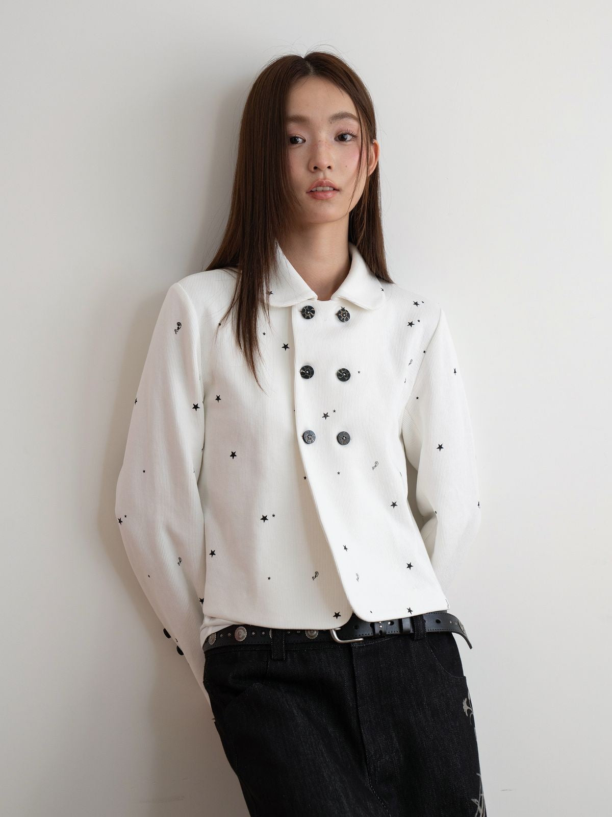 THELIGHT OFFICIAL Star Pattern Double Breasted Jacket in White - On Model