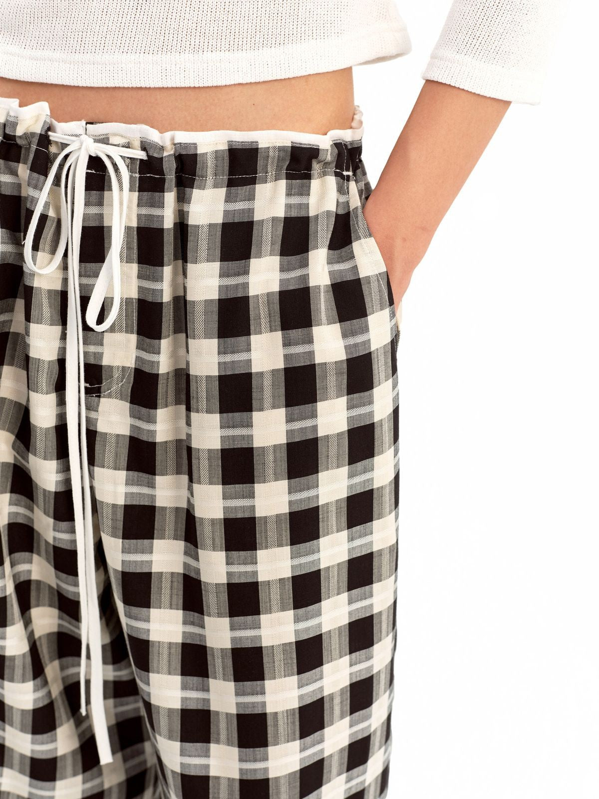 PUKI Plaid Drawstring Wide Leg Trousers in Black - On Model