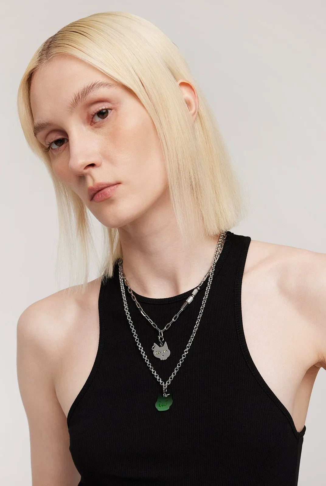 BLACKHEAD Green Eyed Cat Pendant Necklace in Gray - On Model