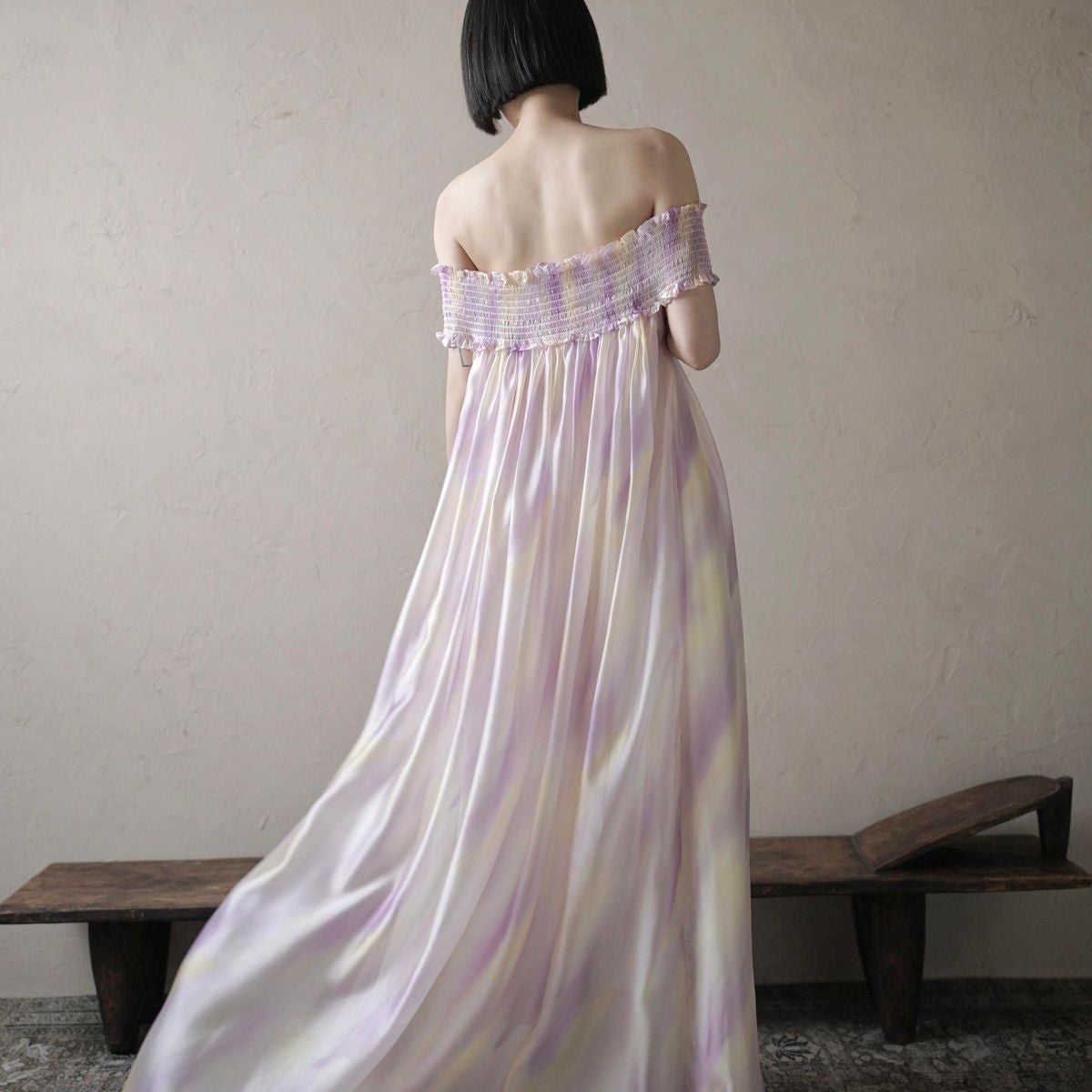 1S STUDIO Gradient Tube Dress Detachable Sleeves in Purple - On Model