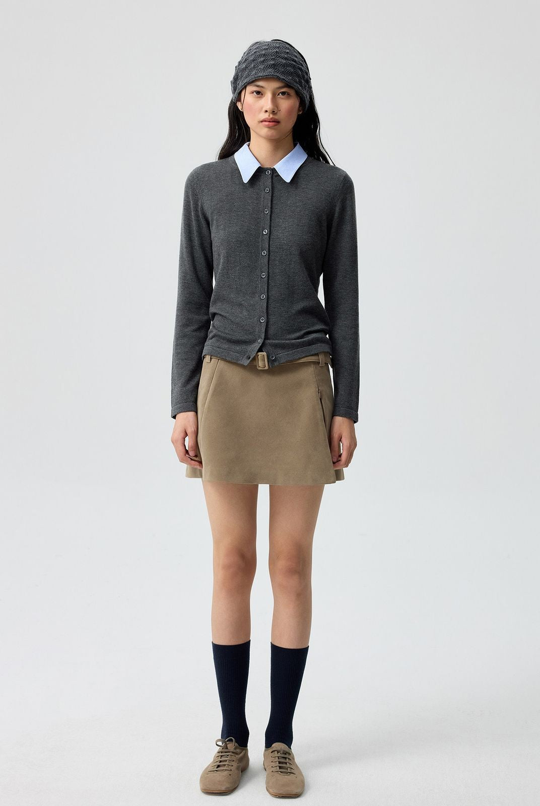 Simple Project Detachable Collar Knit Cardigan in Gray - On Model