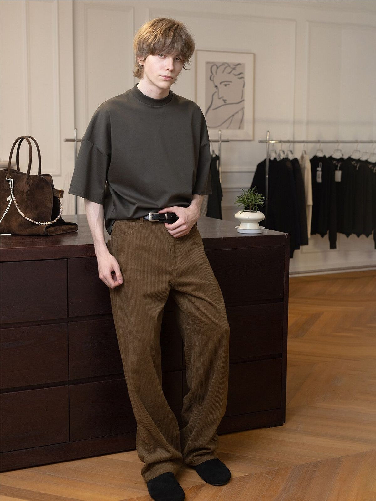 Roolrren Homme Boxy Mercerized Pima Cotton T Shirt in Green - On Model