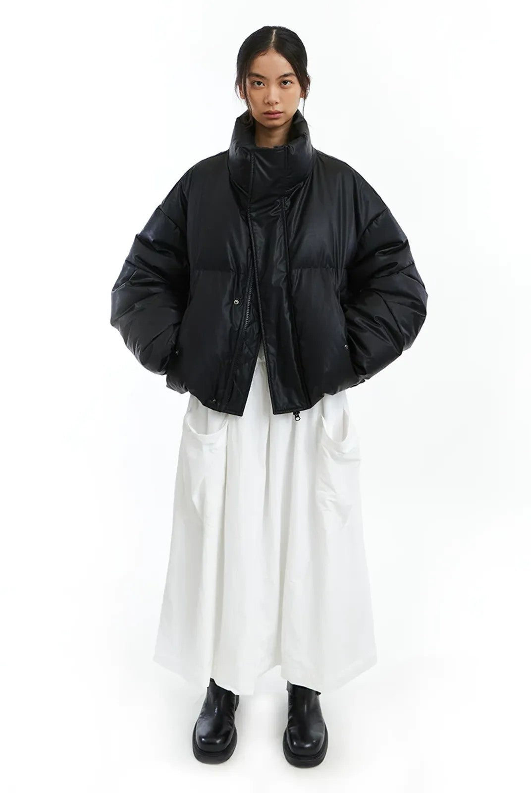 NeverSeez Air Layer Bubble Skirt in Black - On Model