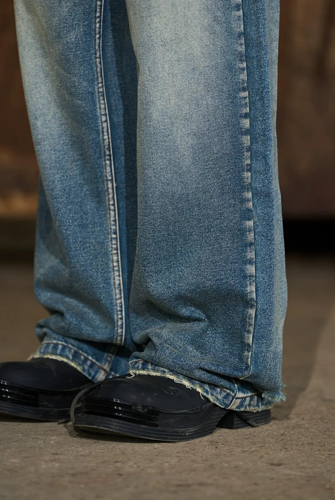 BLINDNOPLAN Distressed Washed Straight Leg Jeans in Blue - On Model