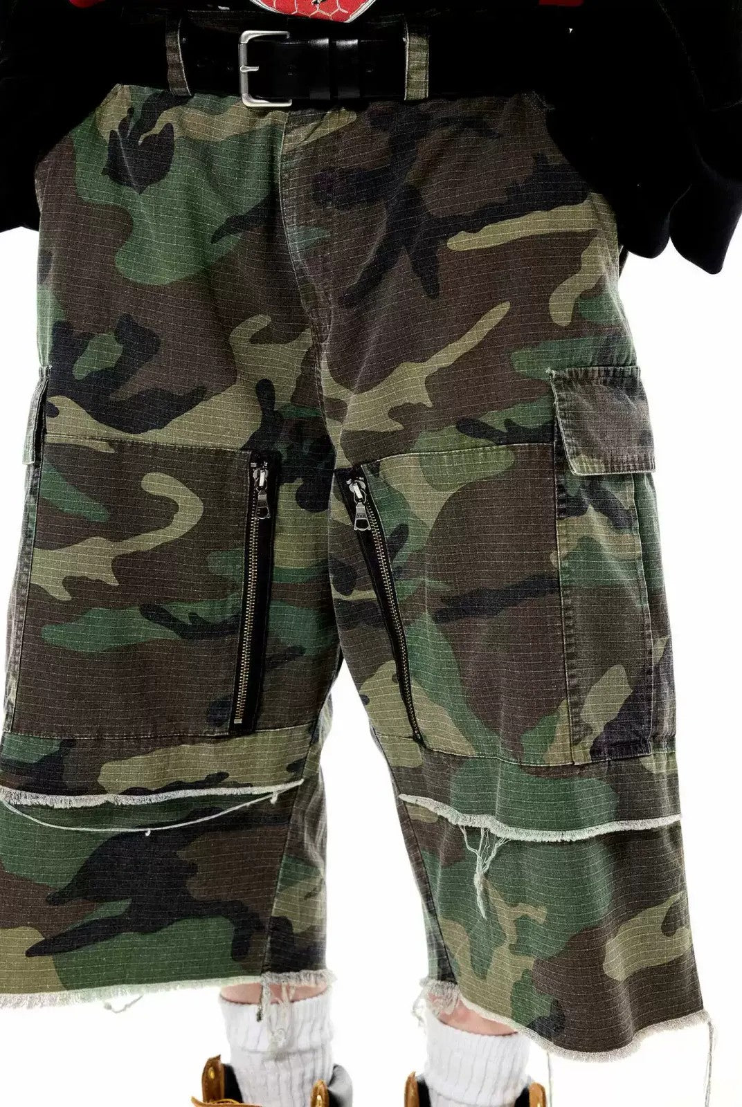 UNKNOWNWORLD Raw Edge Camo Cargo Shorts in Green - On Model