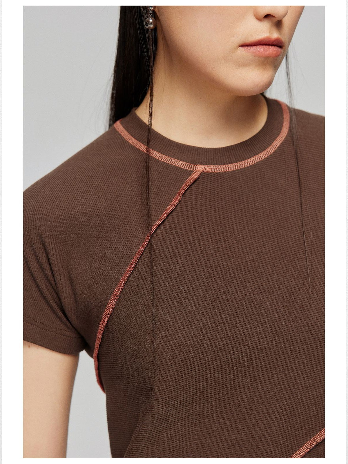 Simple Project Spiral Contrast Stitch Ribbed Tee in Brown - On Model