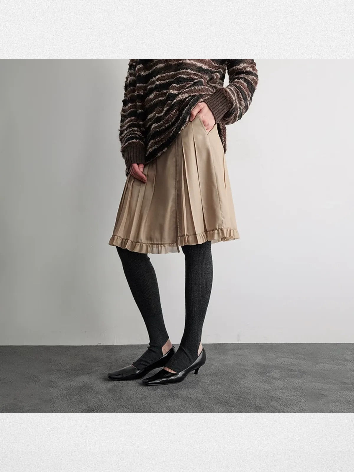 RandomPiece Irregular Pleated Ruffle Skirt in Beige