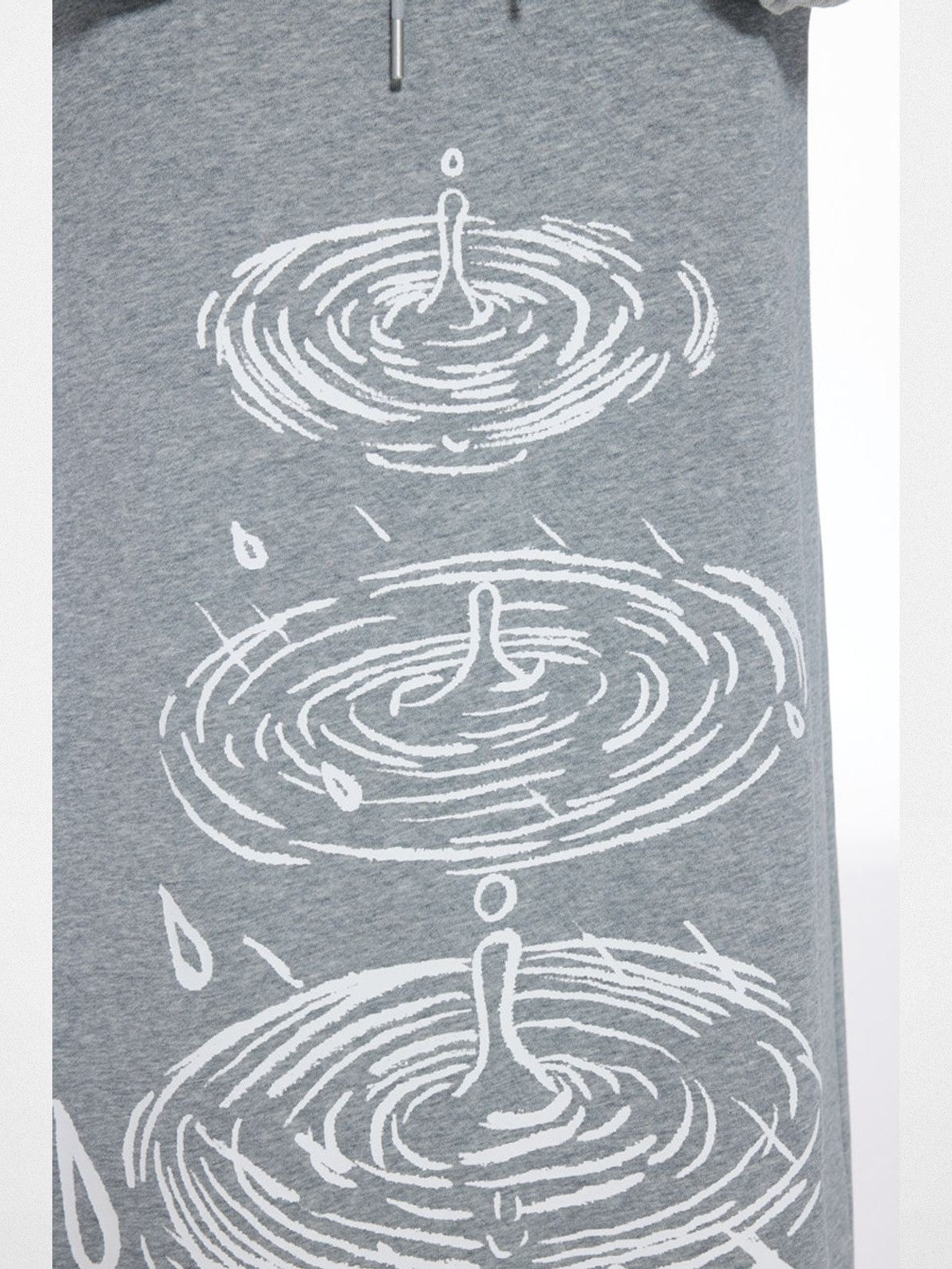 THELIGHT OFFICIAL Raindrop Vortex Print Maxi Skirt in Gray - Detail