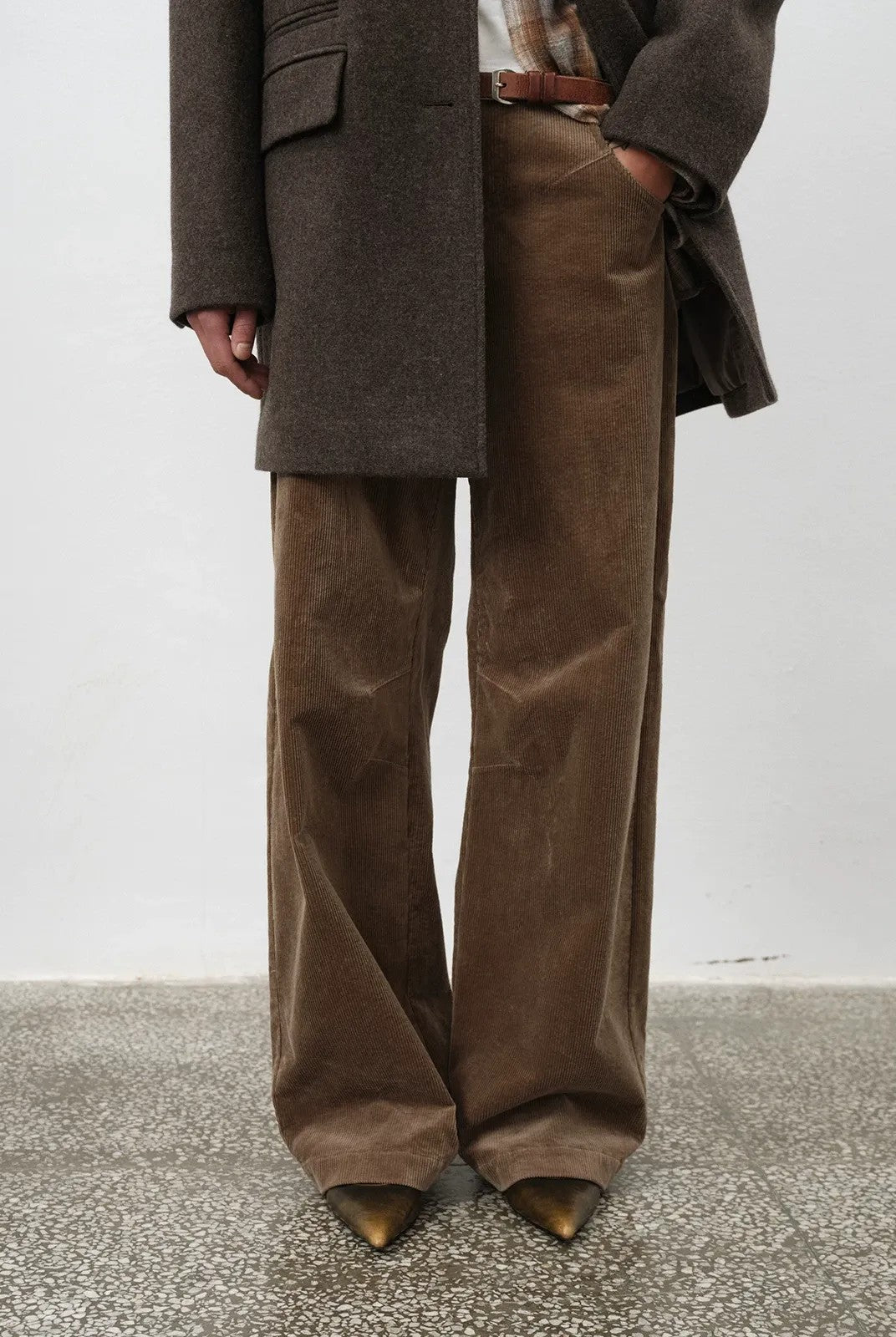 RandomPiece Air Washed Stretch Corduroy Pants in Brown - On Model