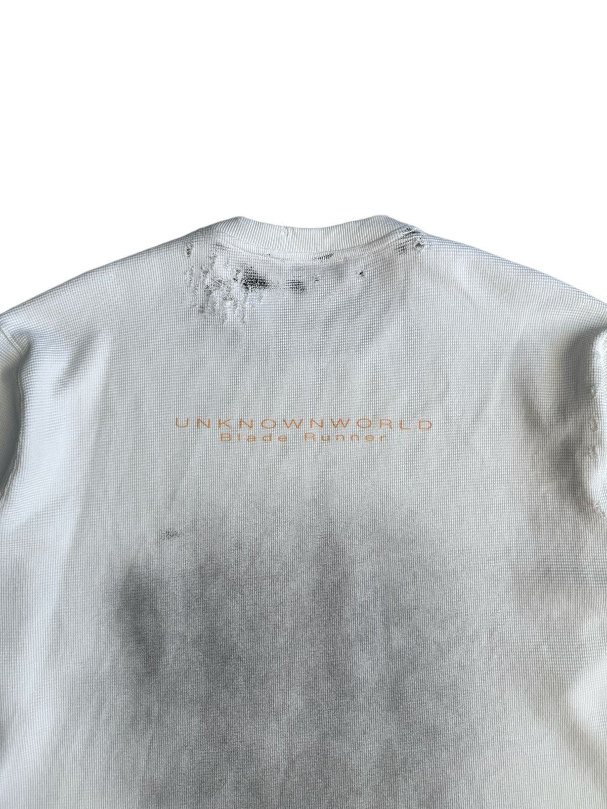 UNKNOWNWORLD Distressed Waffle Knit Pullover in White