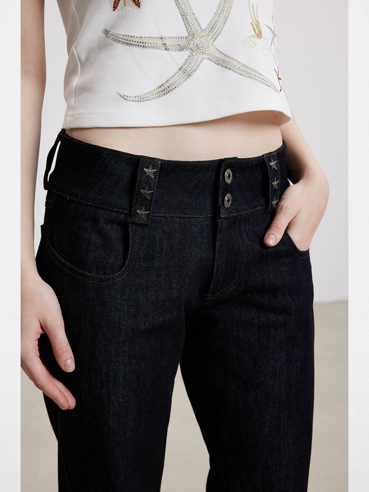 THELIGHT OFFICIAL Star Pattern Raw Denim Micro Flare Jeans in Navy - On Model