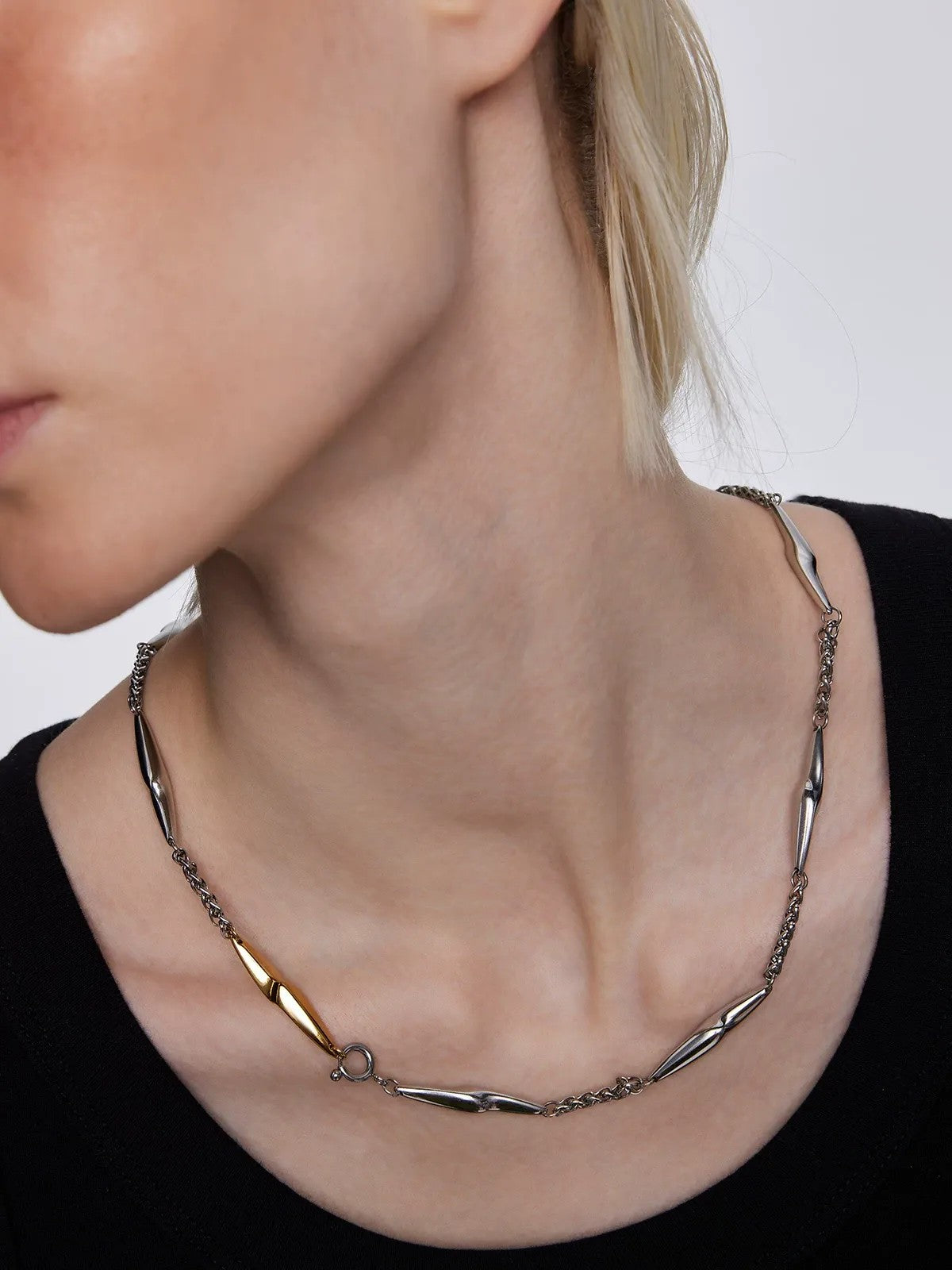 BLACKHEAD Two Tone Lightning Bolt Necklace in Gray - On Female Model