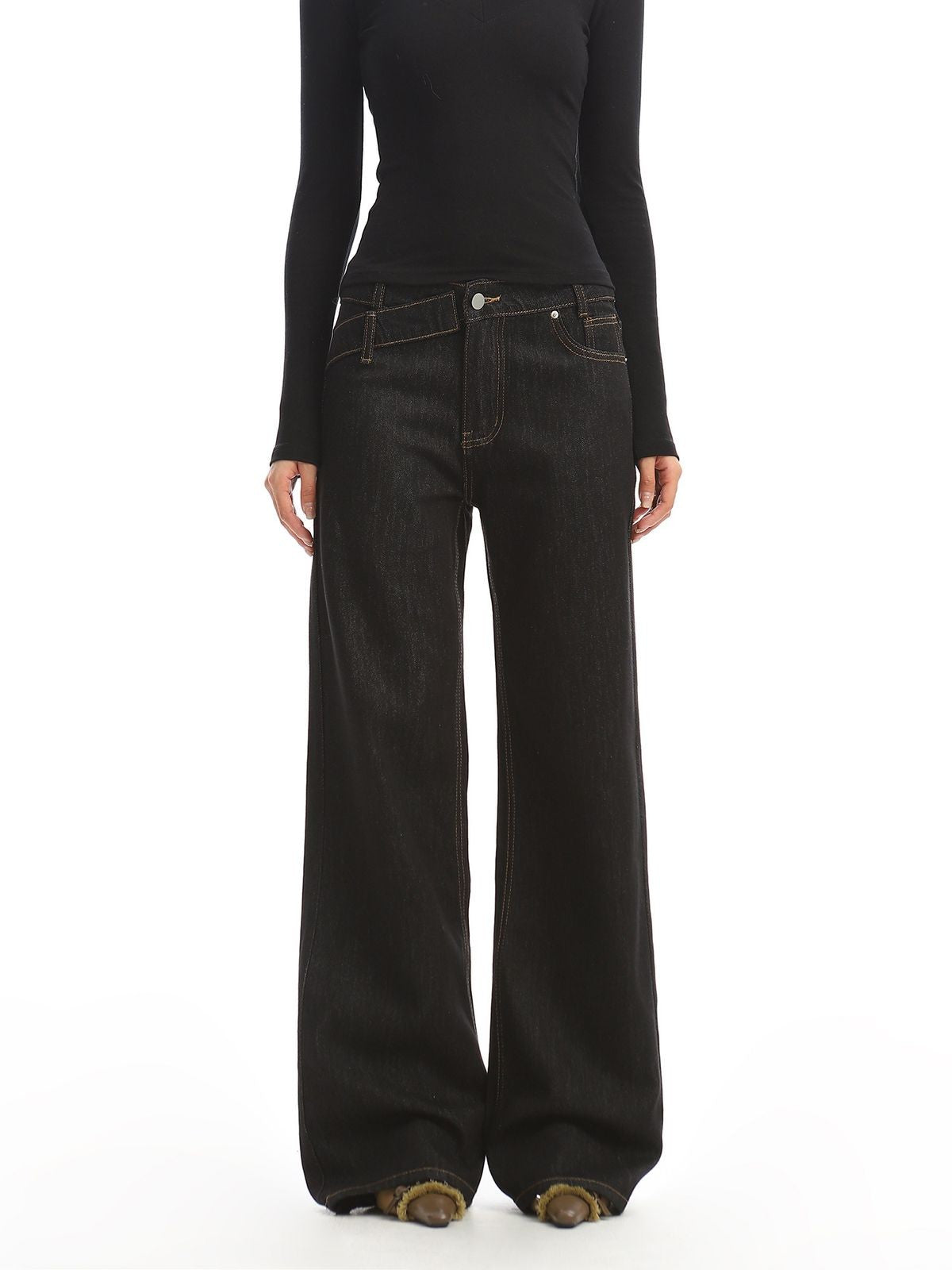 BIGGOLD STUDIO Asymmetric Waist Straight Leg Jeans in Navy Blue - On Model #color_navy-blue