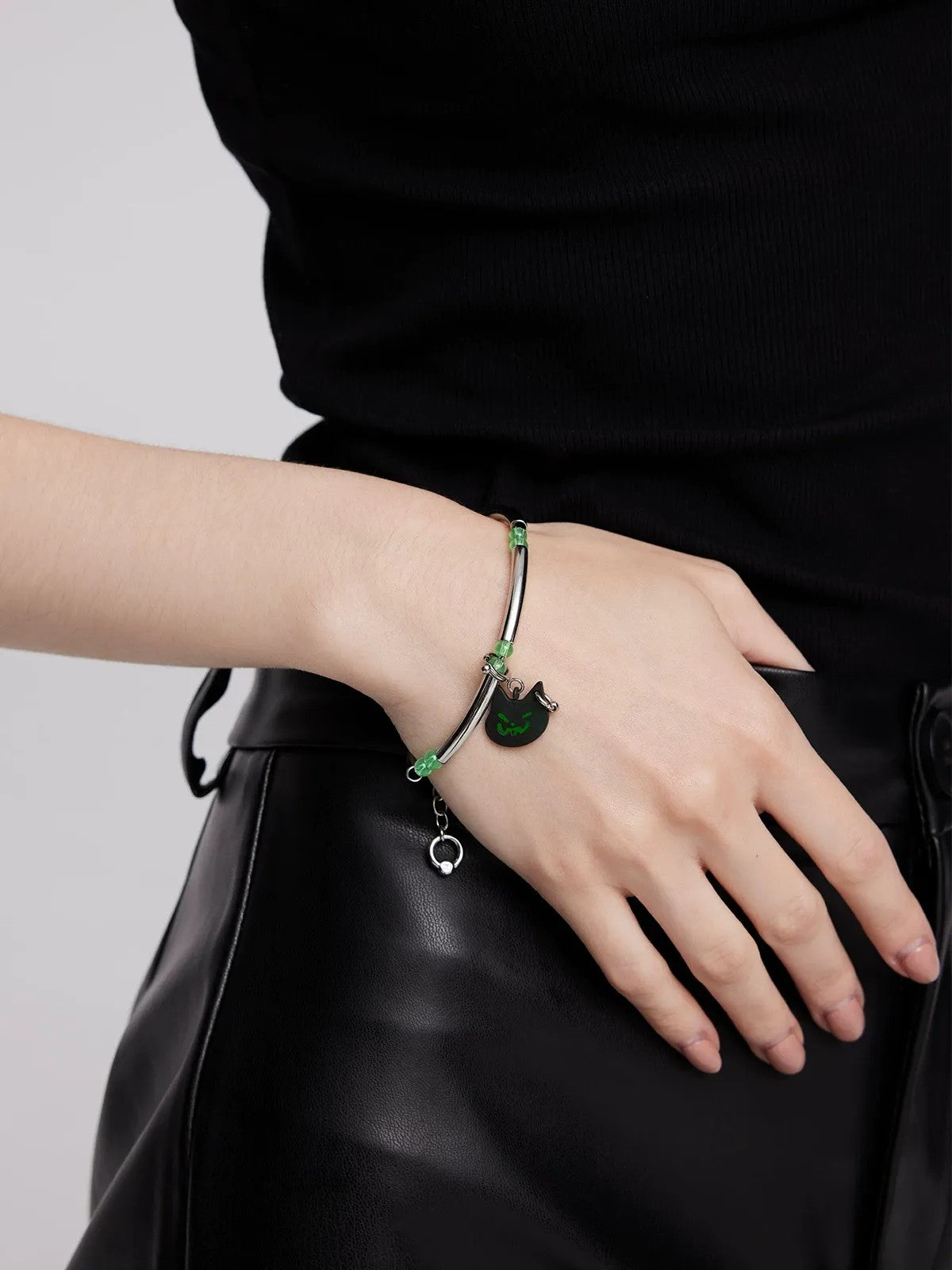 BLACKHEAD Double Layer Cat Charm Bracelet in Silver - On Model