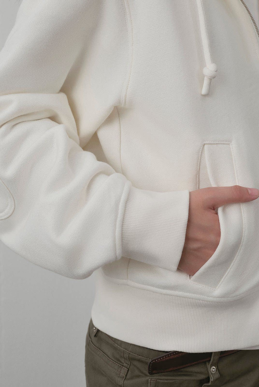 RandomPiece Cropped Cotton Zip Up Hoodie in White - Detail