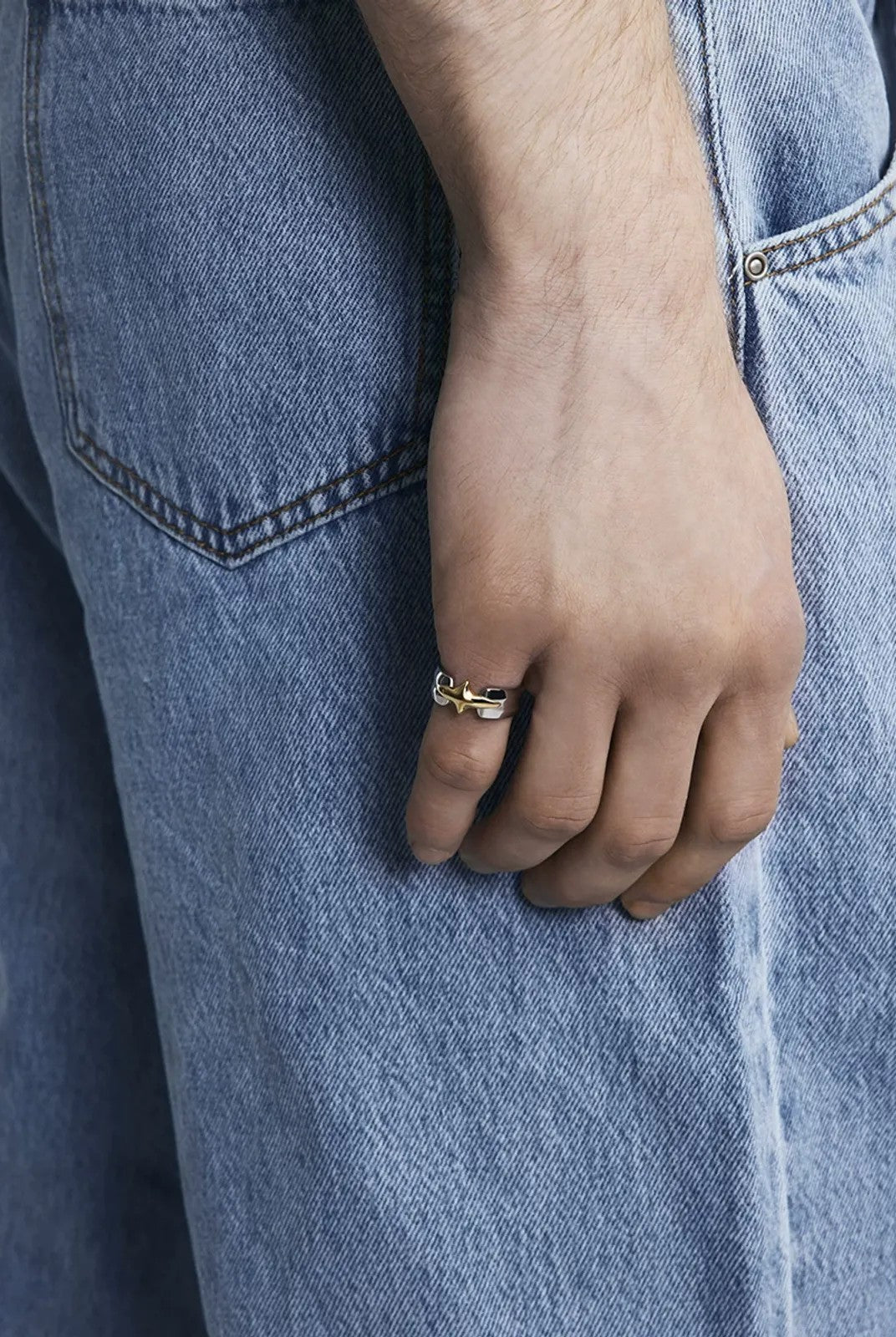 BLACKHEAD Structural Two Tone Star Ring in Gold - On Model