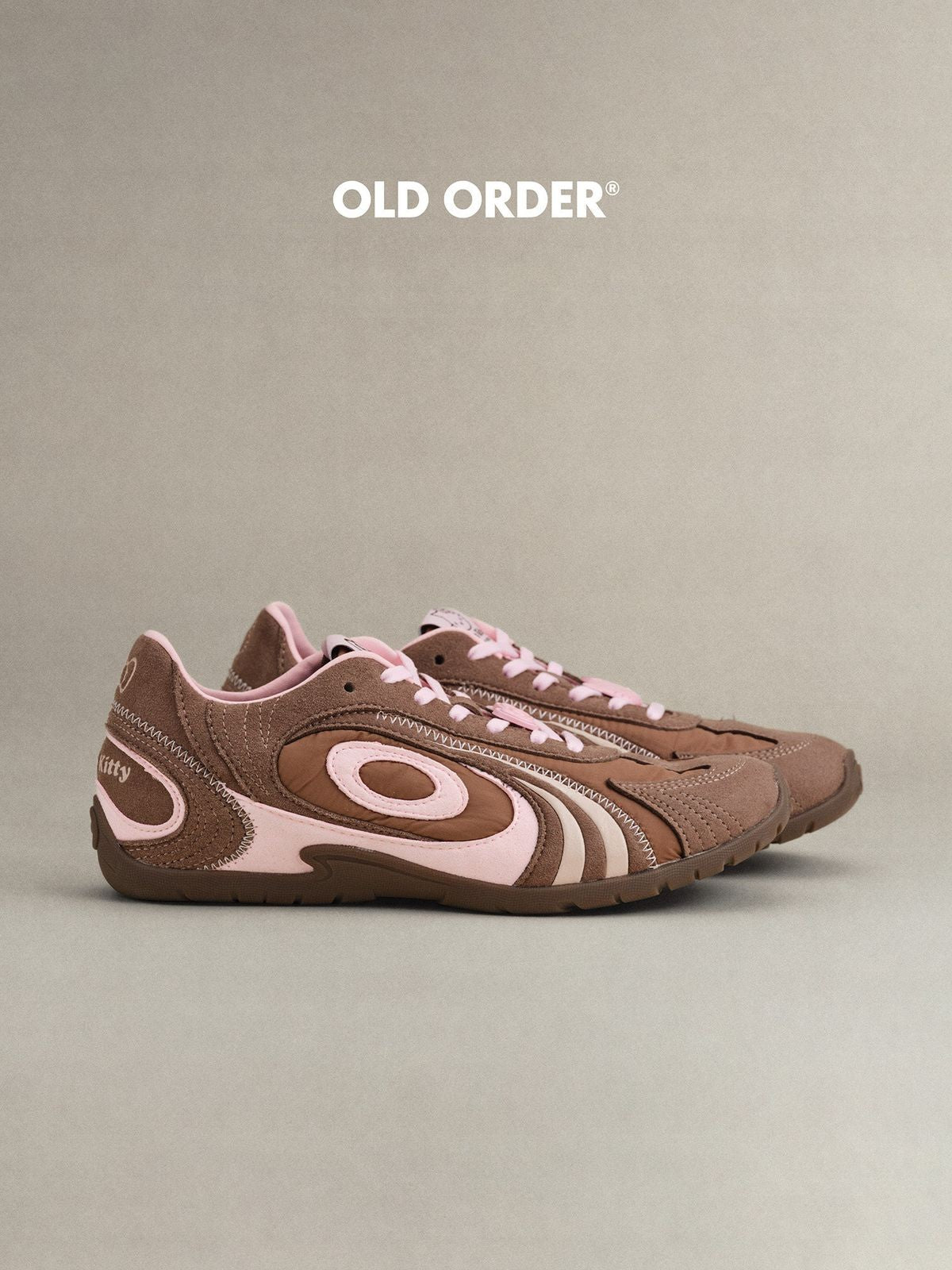 OLDORDER Hello Kitty Retro Turbo Lite Sneakers in Brown