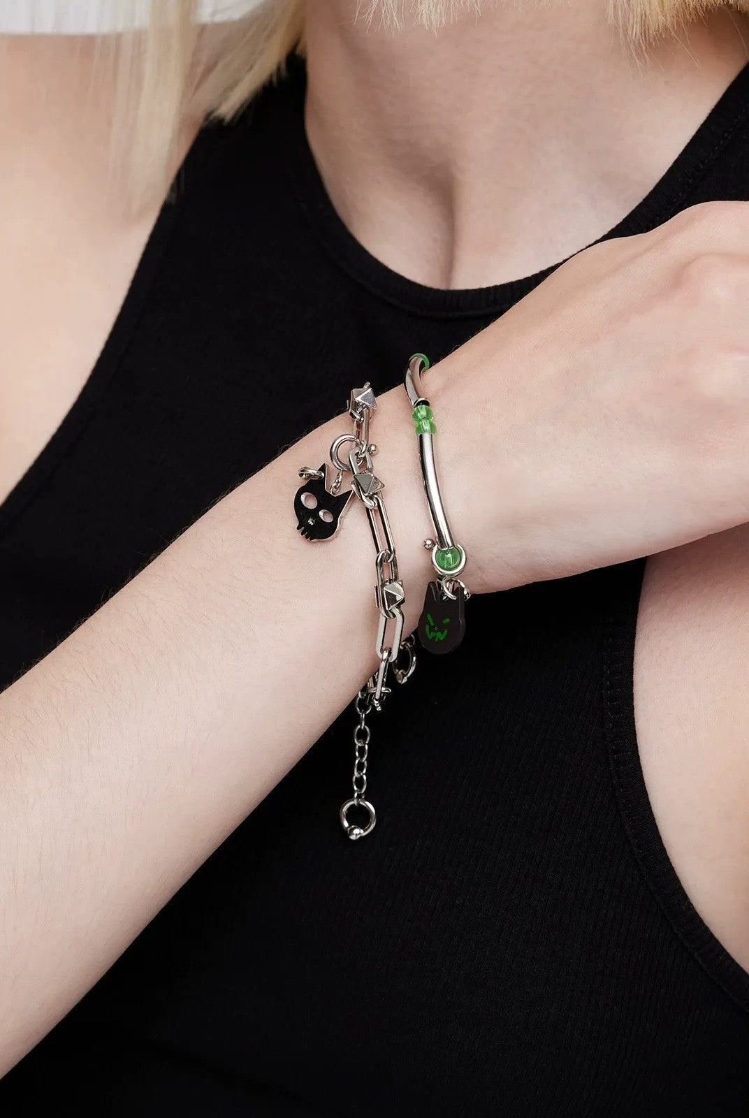BLACKHEAD Double Layer Cat Charm Bracelet in Silver - On Model