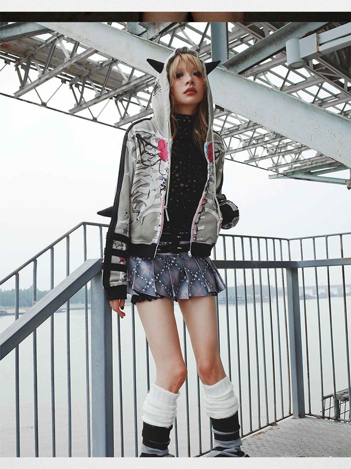 CFIERCE Bow Skull Horned Zip Hoodie in Gray - On Model