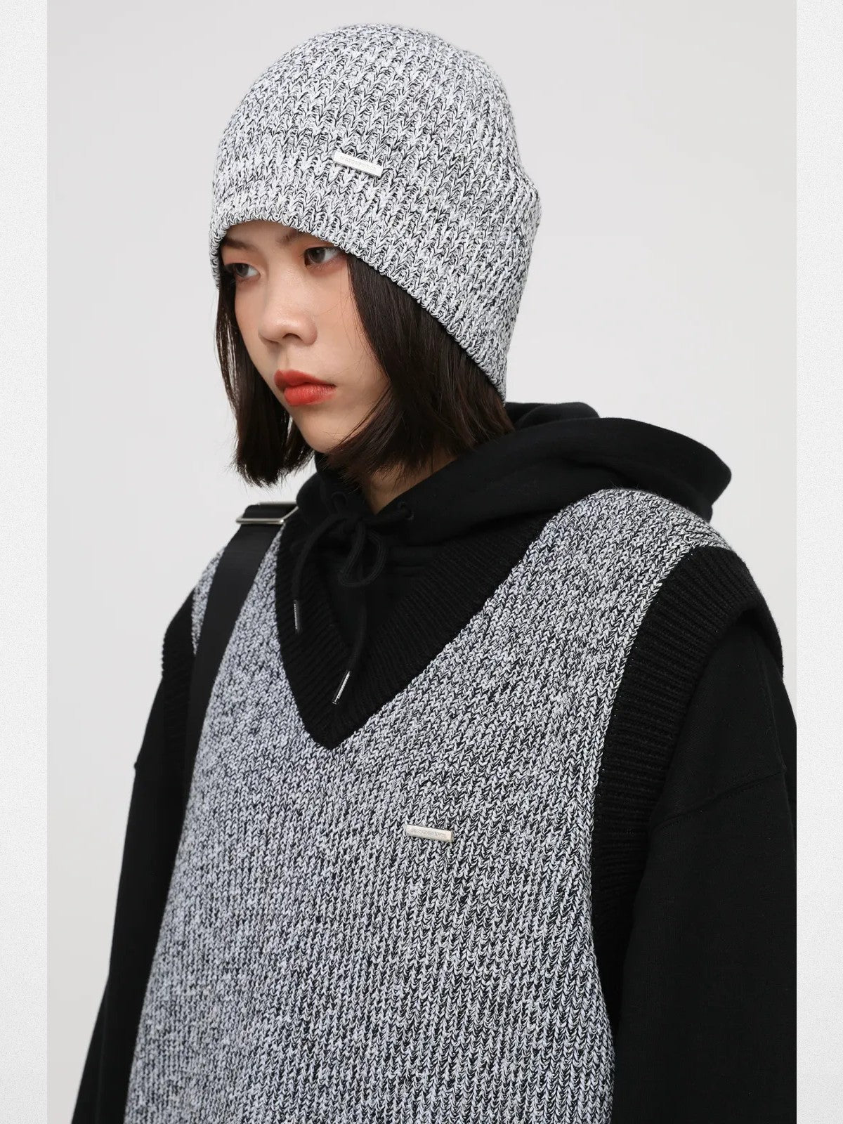 MASONPRINCE Contrast Trim V Neck Knit Vest in Gray - On Female Model